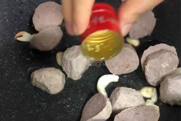 甜豆炒牛肉丸的做法图解3