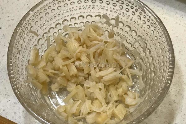 瑶柱蛋白炒饭的做法图解1