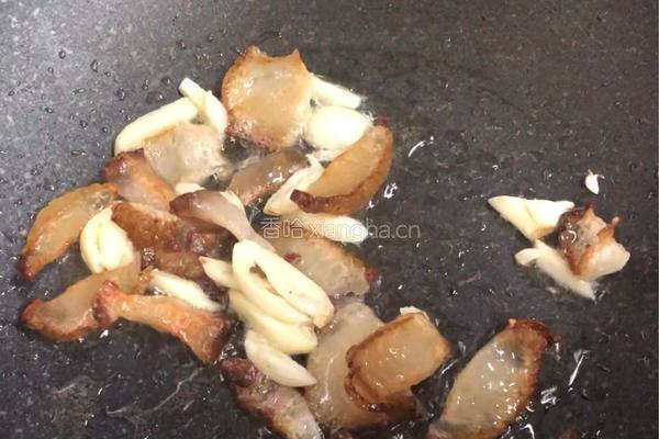 粤式－莴笋炒腊肉的做法图解1