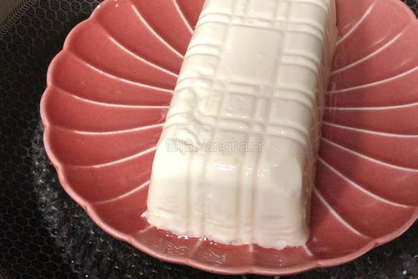 清蒸豆腐的做法图解2