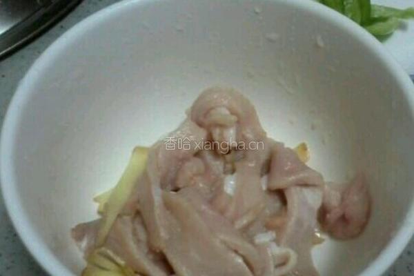 香菇炖肉的做法图解2