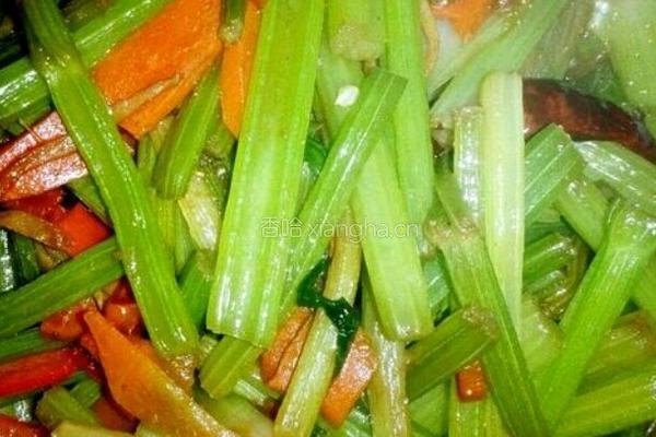 辣爆芹菜的做法图解7