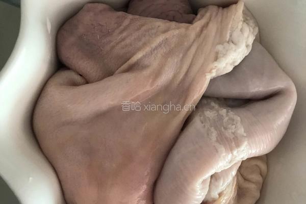 胡椒猪肚鸡汤的做法图解1