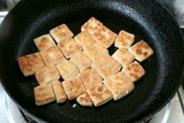 韭菜爆豆干的做法图解4