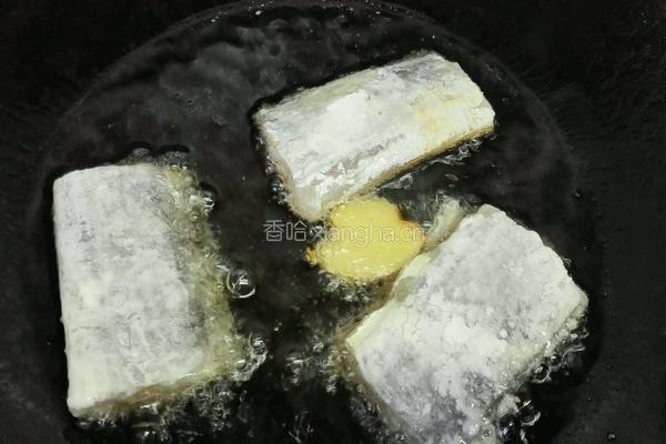 茄汁带鱼的做法图解4