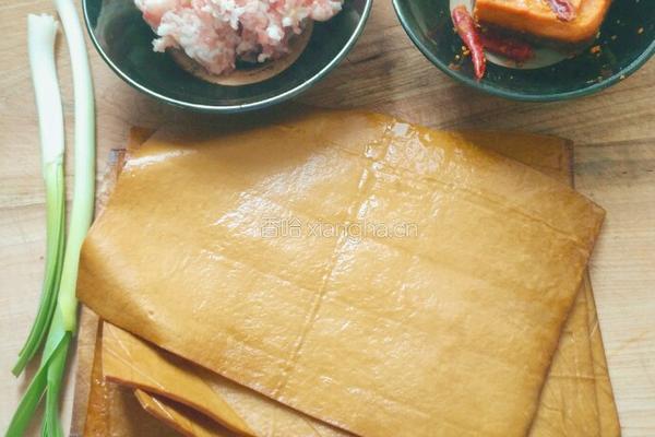 炸豆腐干（麻辣米线里面的那种豆腐干）的做法图解1