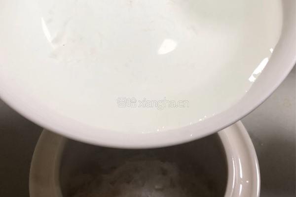 冰糖炖燕窝的做法图解5