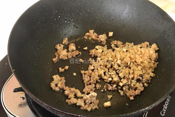 干烧黄花鱼的做法图解8