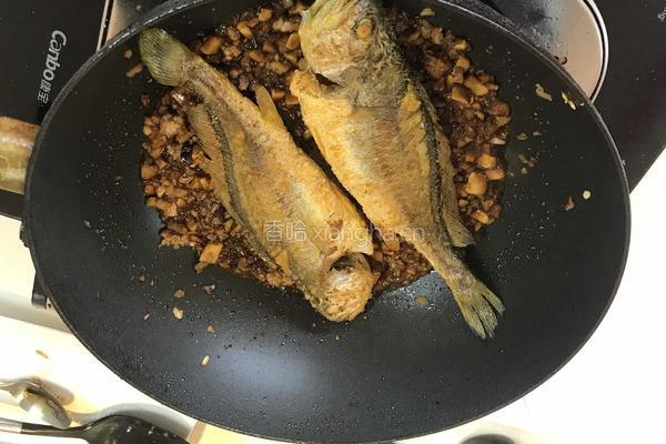 干烧黄花鱼的做法图解12