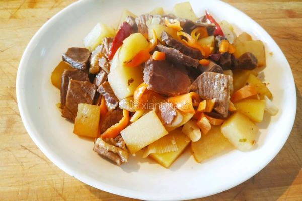 土豆炖牛肉的做法图解8
