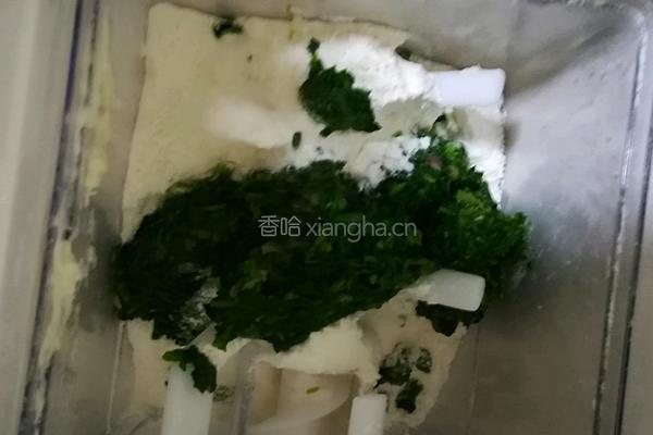 菠菜面条的做法图解4