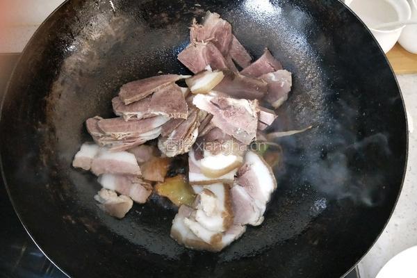 回锅肉的做法图解8
