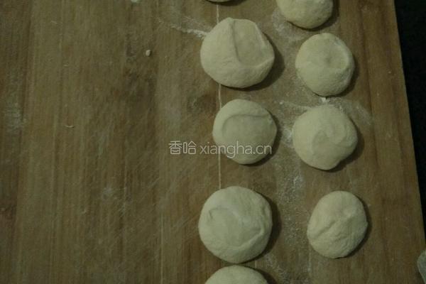 水煎包的做法图解1