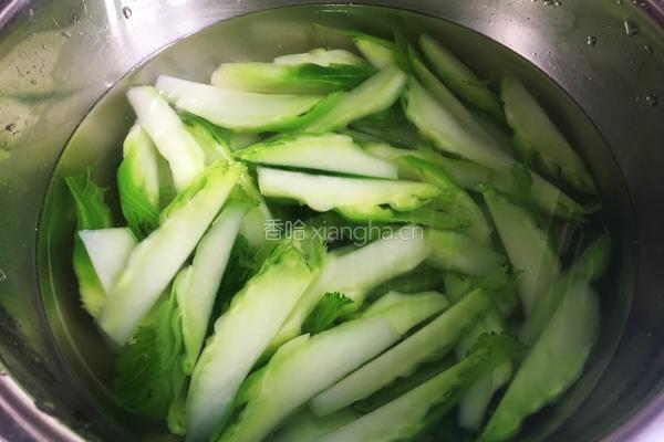 营养美味的凉拌儿菜的做法图解6