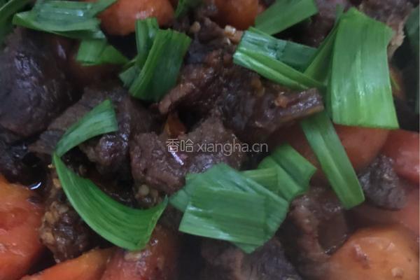 牛肉煨胡萝卜?