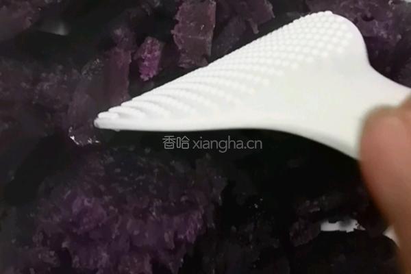 酸奶紫薯心甜品的做法图解3