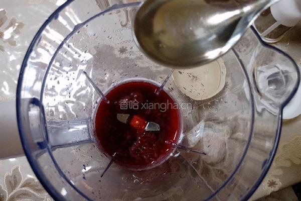 清凉树莓汁的做法图解4