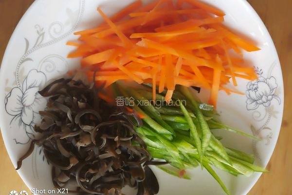 鱼香肉丝的做法图解1