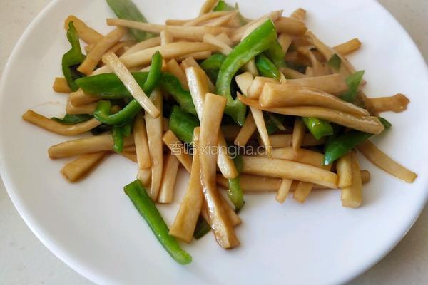 耗油杏鲍菇炒尖椒 肉嘟嘟比肉还好吃的做法图解7
