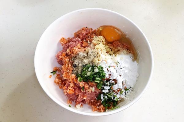 香炸肉丸的做法图解8