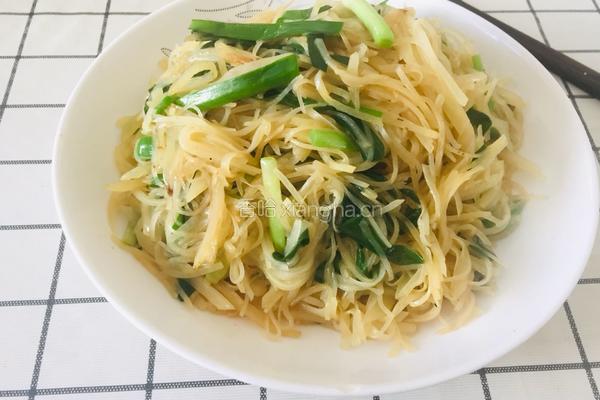 土豆丝炒韭菜的做法图解10