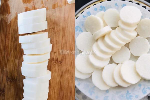 吉祥如意小点——玫瑰豆沙山药糕的做法图解2