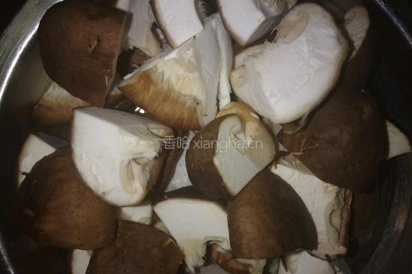 番茄冬笋香菇豆腐汤的做法图解4