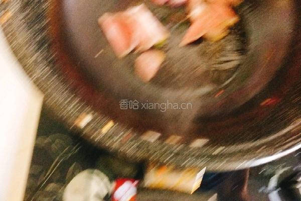 青椒炒木耳的做法图解2