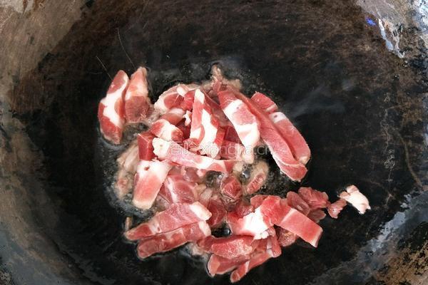 蟹味菇炒肉的做法图解9