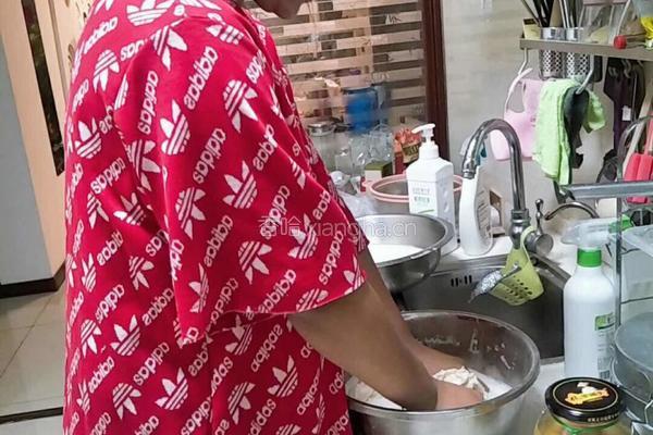 陕西凉皮的做法图解1