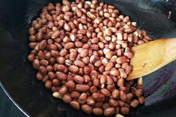 油炒花生的做法图解3