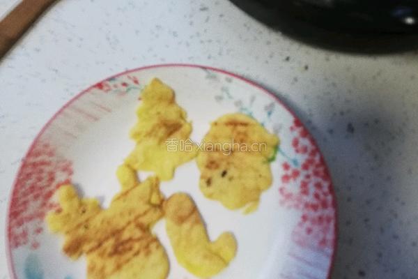 卡通早餐鸡蛋饼的做法图解5