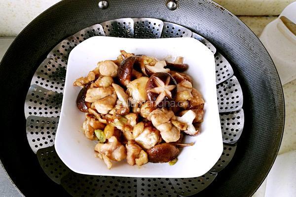 香菇蒸鸡的做法图解9