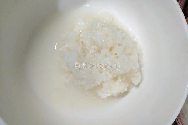 桂花菠萝小元宵的做法图解2