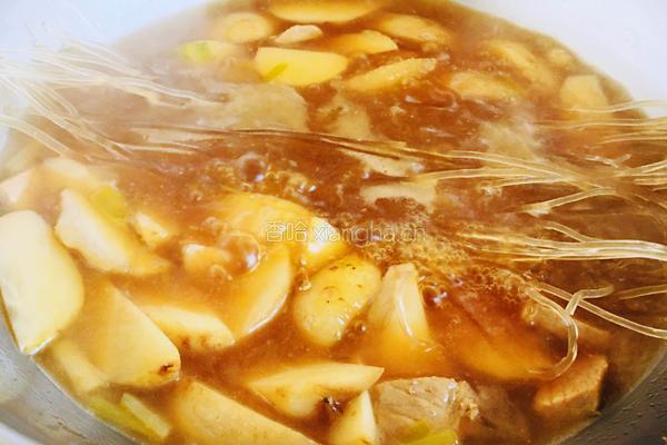 【正月十五闹元宵】里脊肉炖芋艿的做法图解8