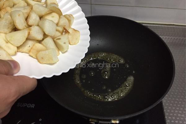 拔丝山药的做法图解9