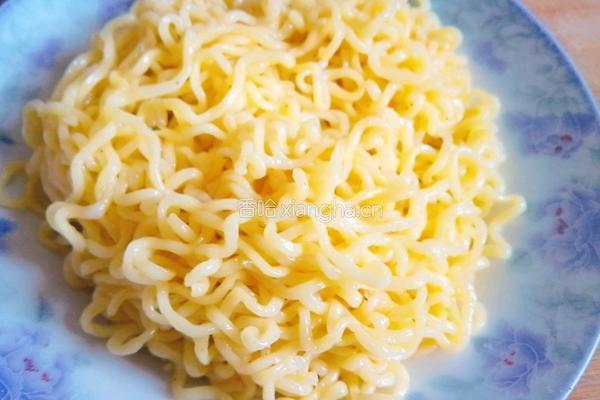 泡面蛋饼的做法图解9