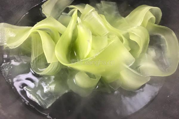 【正月十五闹元宵】翡翠白玉菇的做法图解5