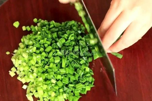 玉米面菜饼的做法图解4