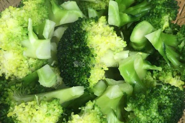 耗油西兰花的做法图解7