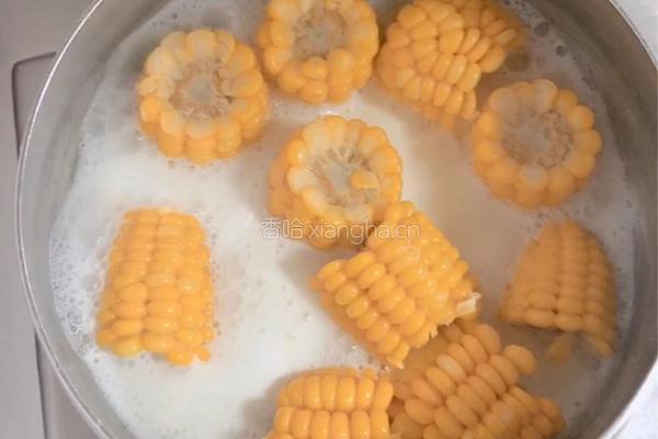 香浓牛奶玉米的做法图解7