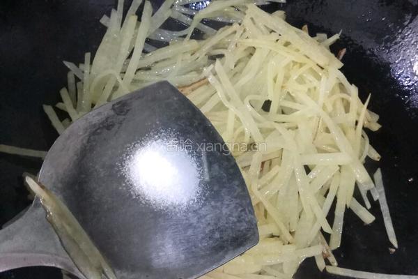 葱花土豆丝的做法图解6
