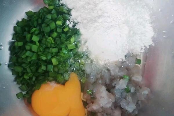 虾肉韭菜煎饼的做法图解4