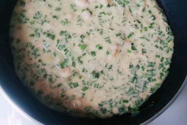 虾肉韭菜煎饼的做法图解6