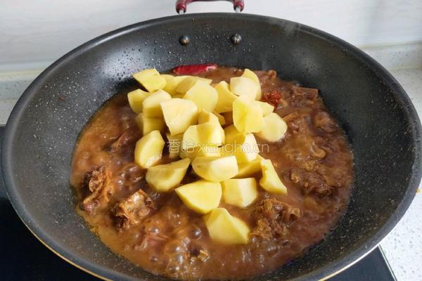大鹅炖土豆的做法图解8