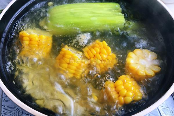 甘蔗玉米热汤饮的做法图解4