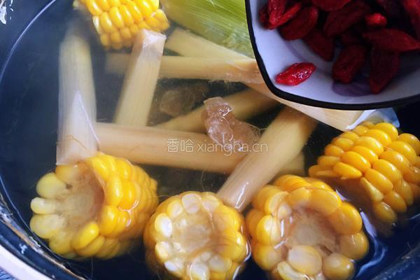 甘蔗玉米热汤饮的做法图解7