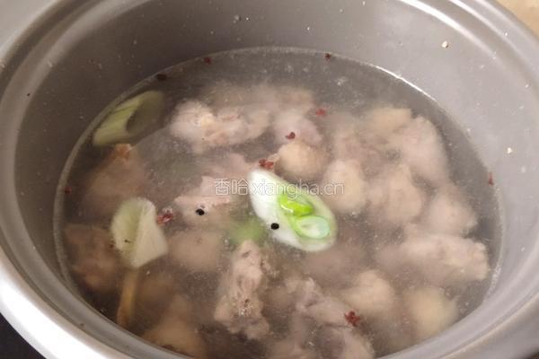 粉皮炖鸡的做法图解5
