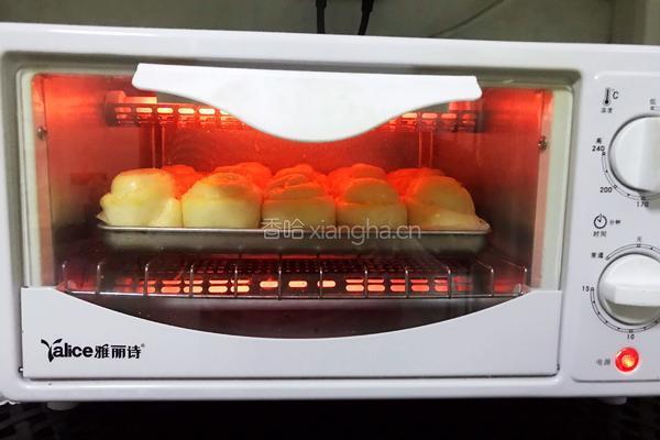 椰蓉小面包的做法图解13