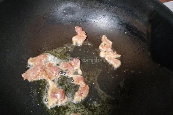 芹菜炒肉的做法图解3